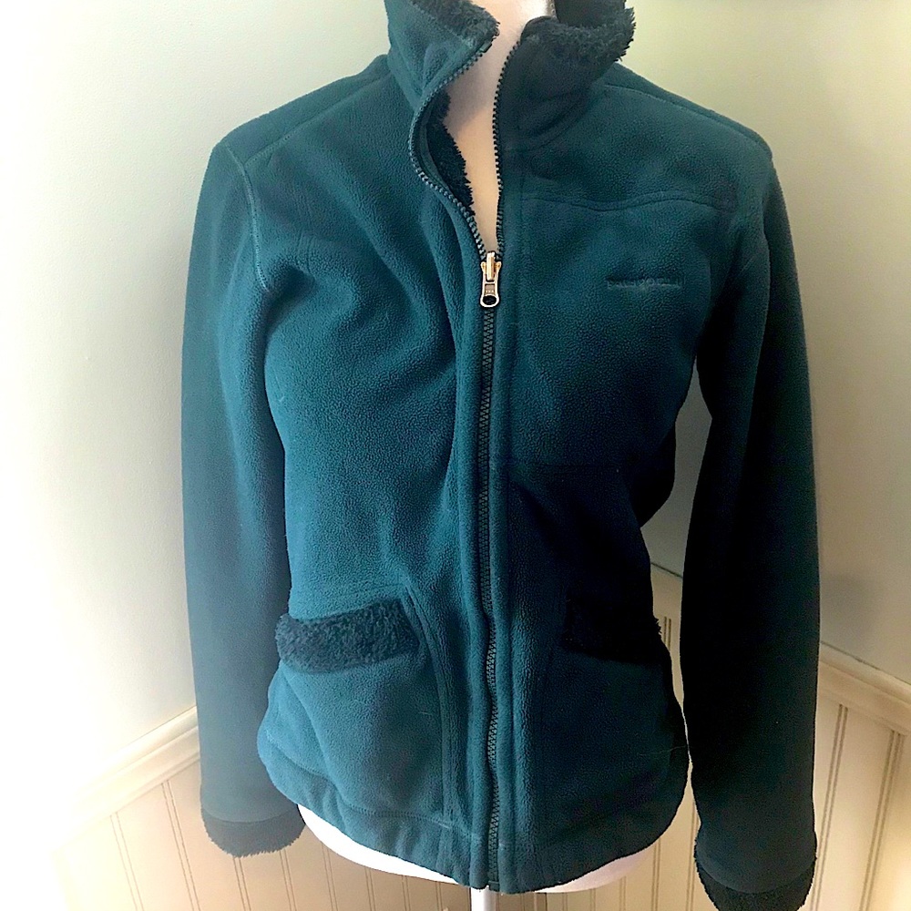Dark Teal Patagonia ladies Medium zip up sweater